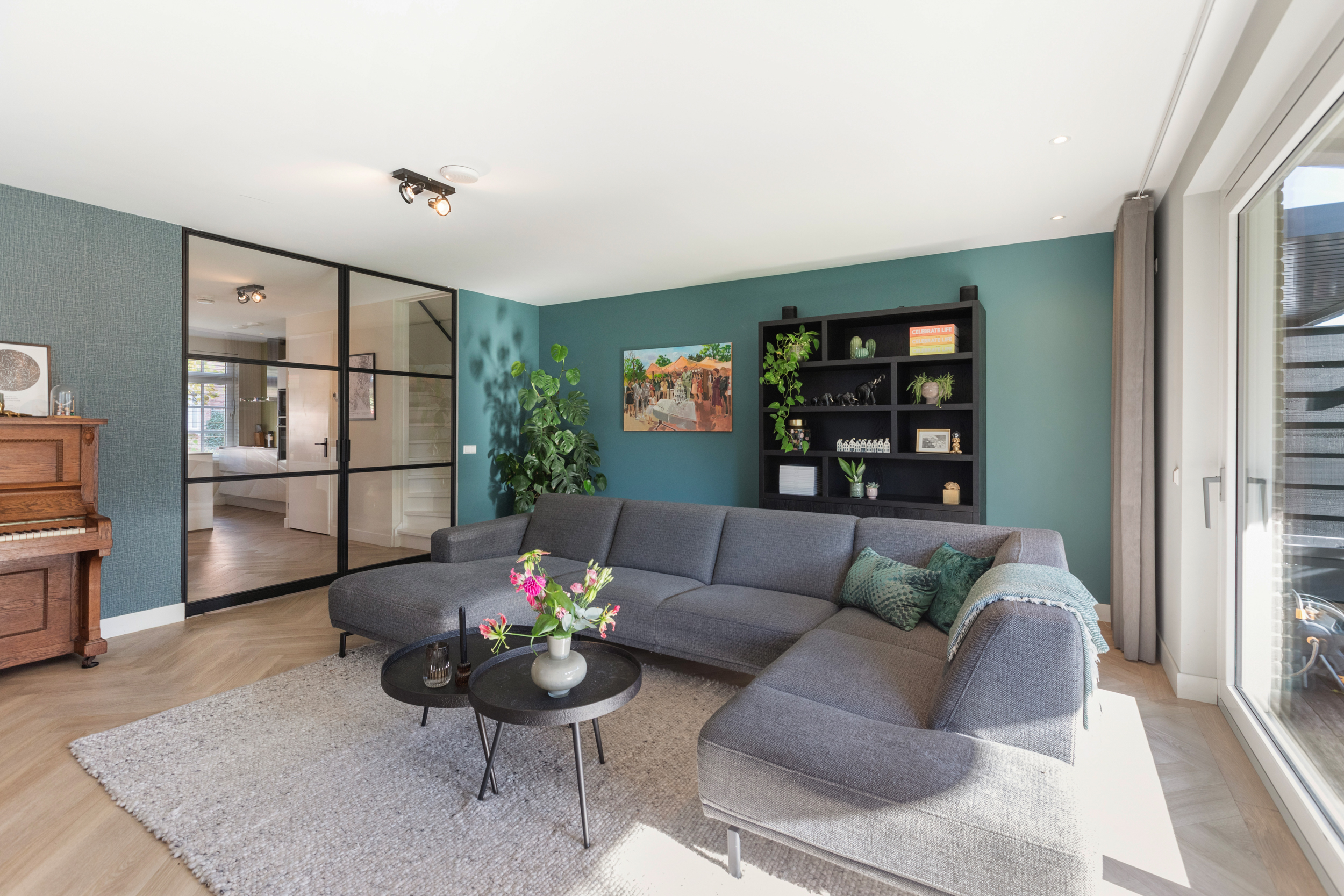 Laan van Zuiderhoeven 2 , 2134 AT Hoofddorp 2