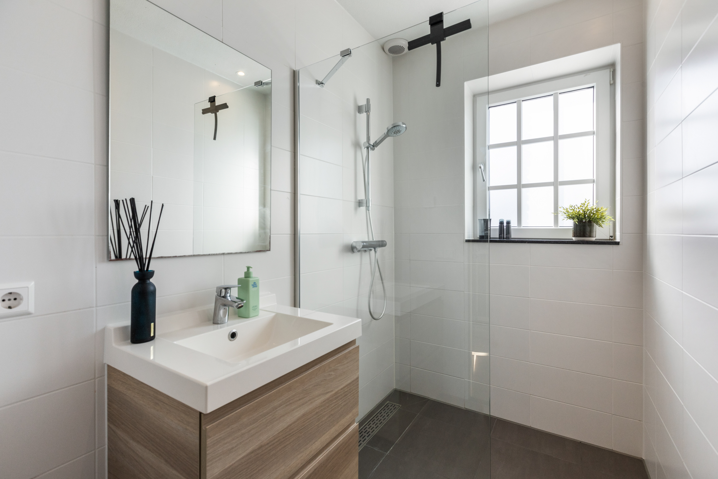 Laan van Zuiderhoeven 2 , 2134 AT Hoofddorp 36