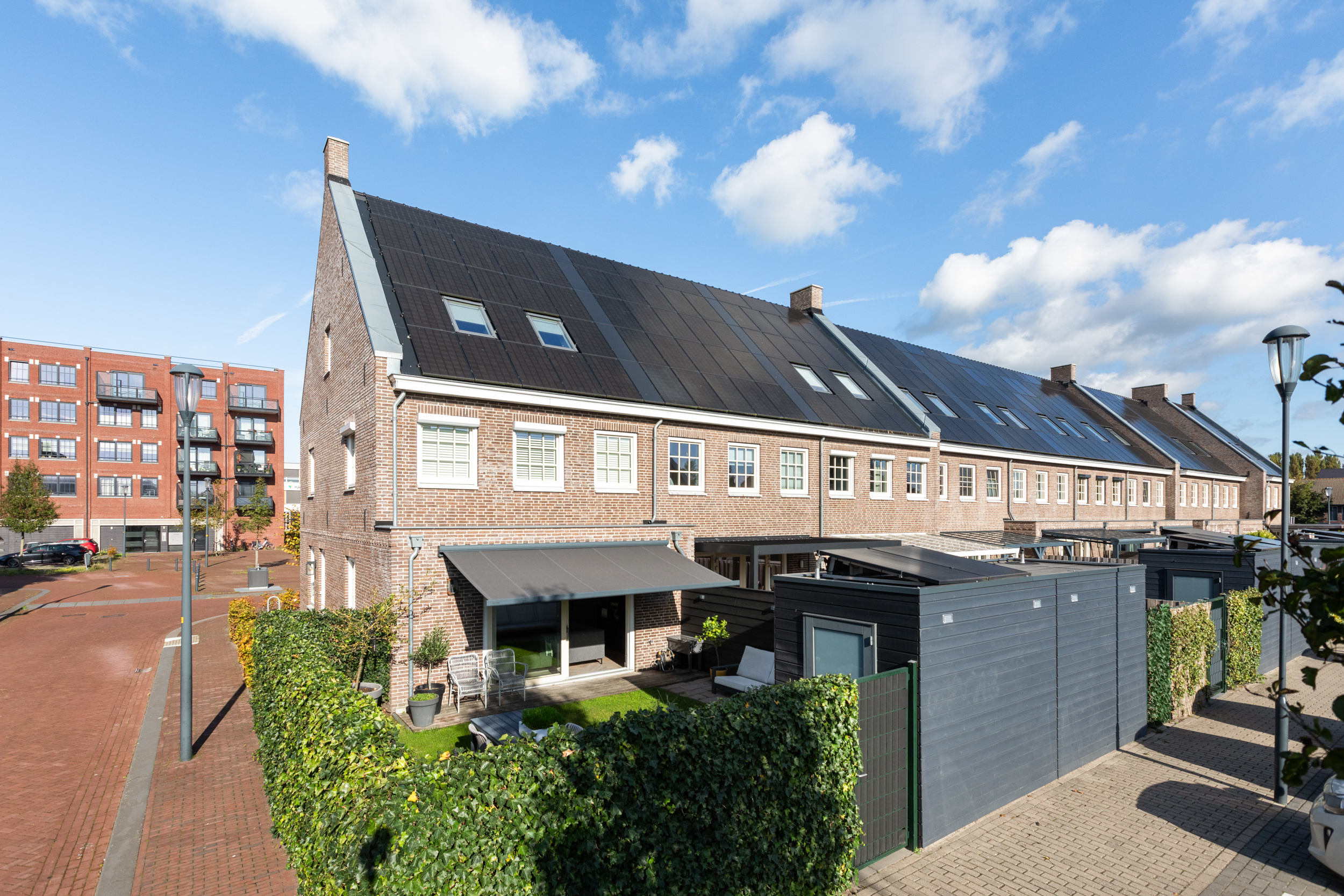 Laan van Zuiderhoeven 2 , 2134 AT Hoofddorp 42